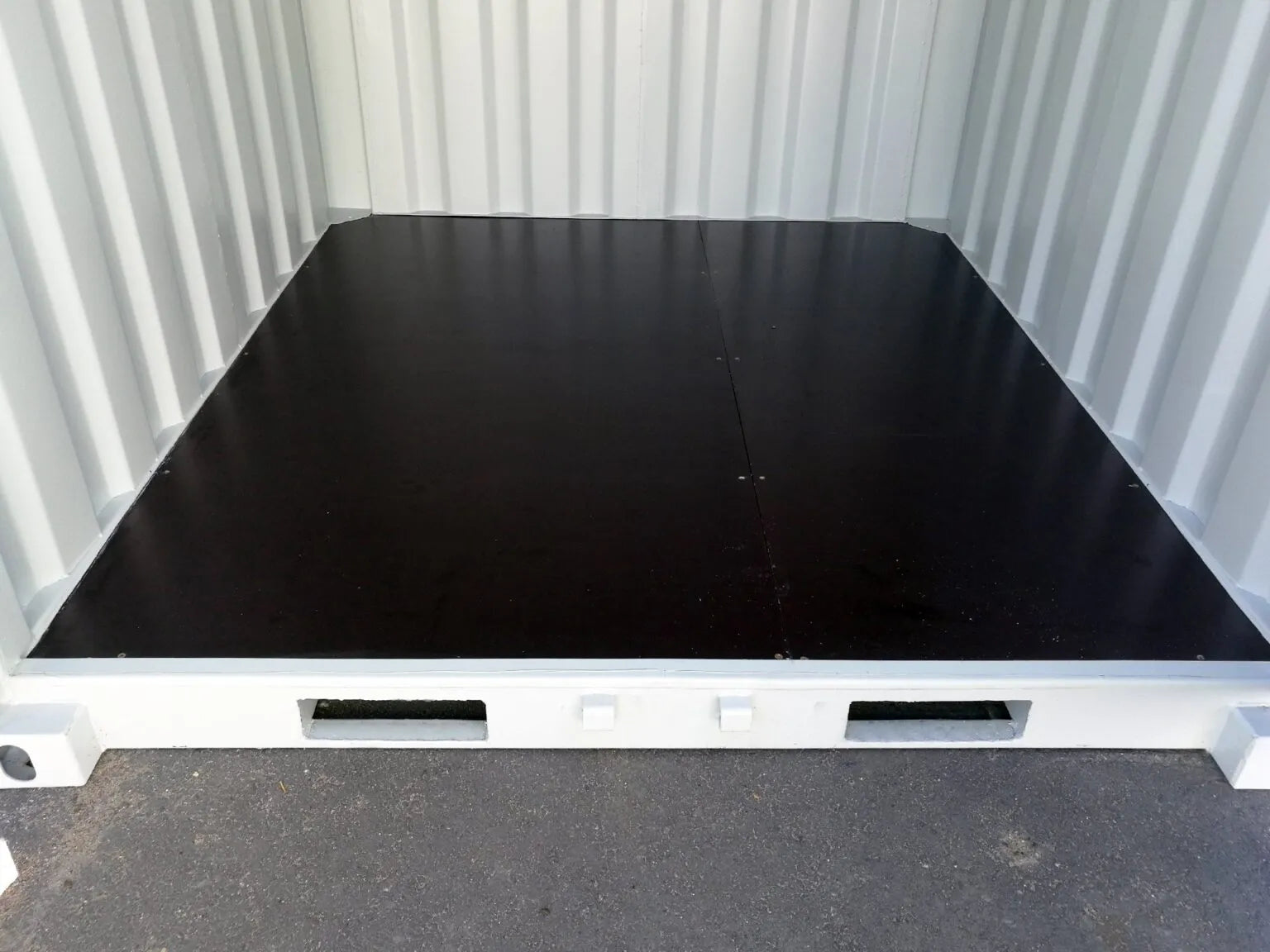 8′ Storage Container image 4