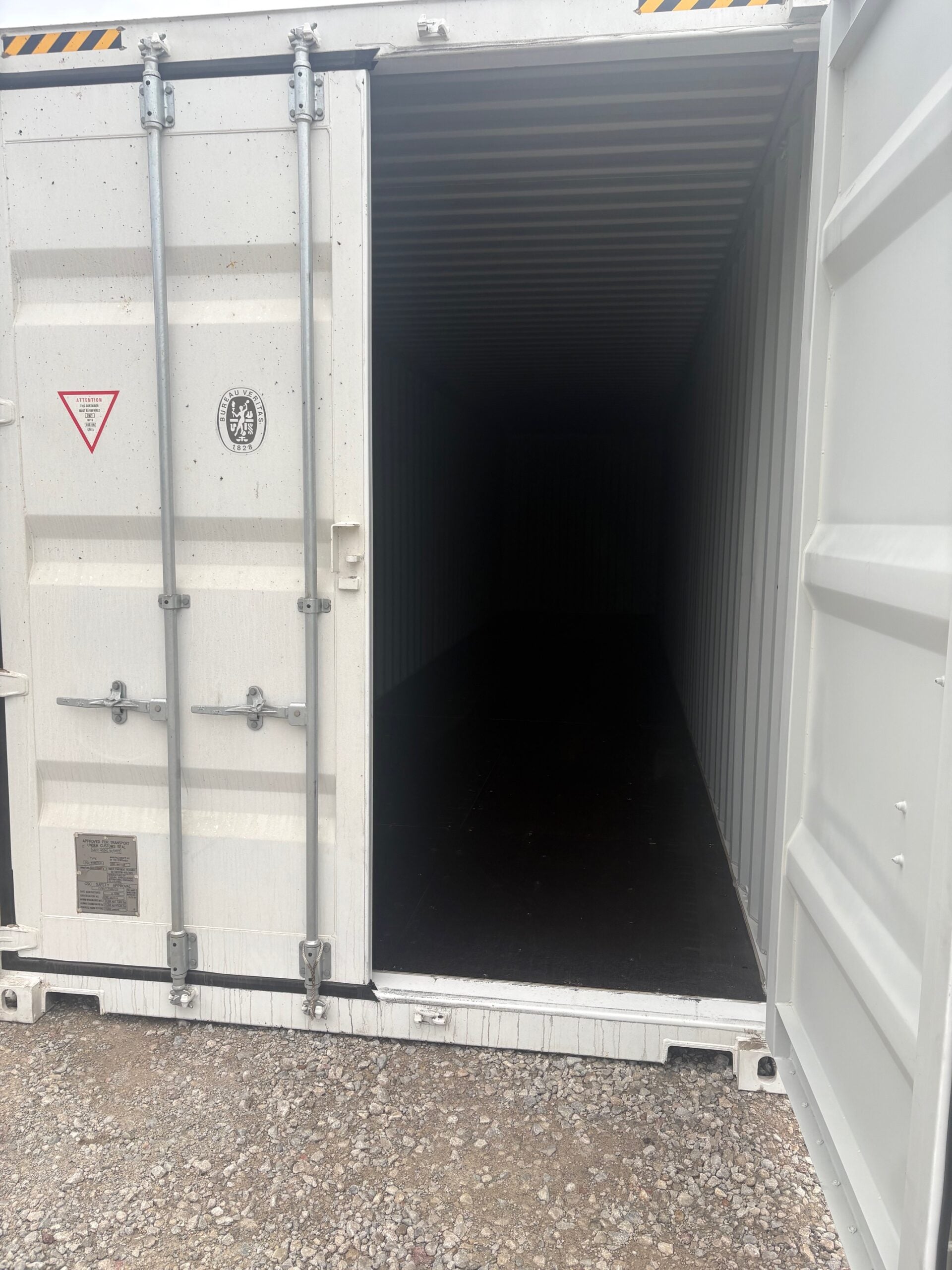 NEW 40ft High Cube White Shipping Container – Pure White Single Door Storage Container image 3